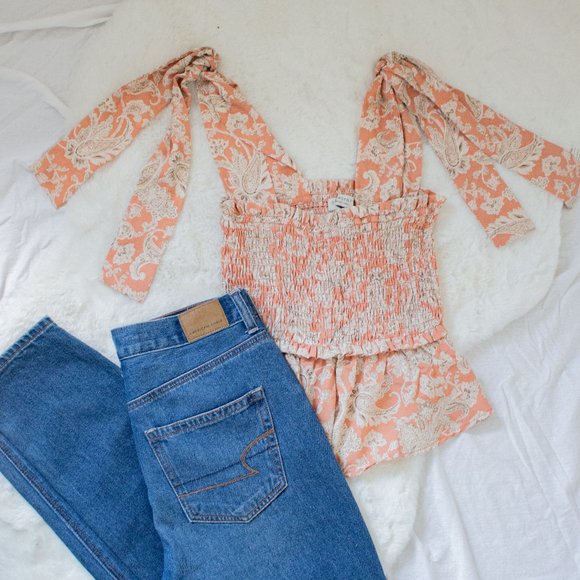 Strap-smocked layered Top│Paper Crane LA │XS - Picture 6 of 6